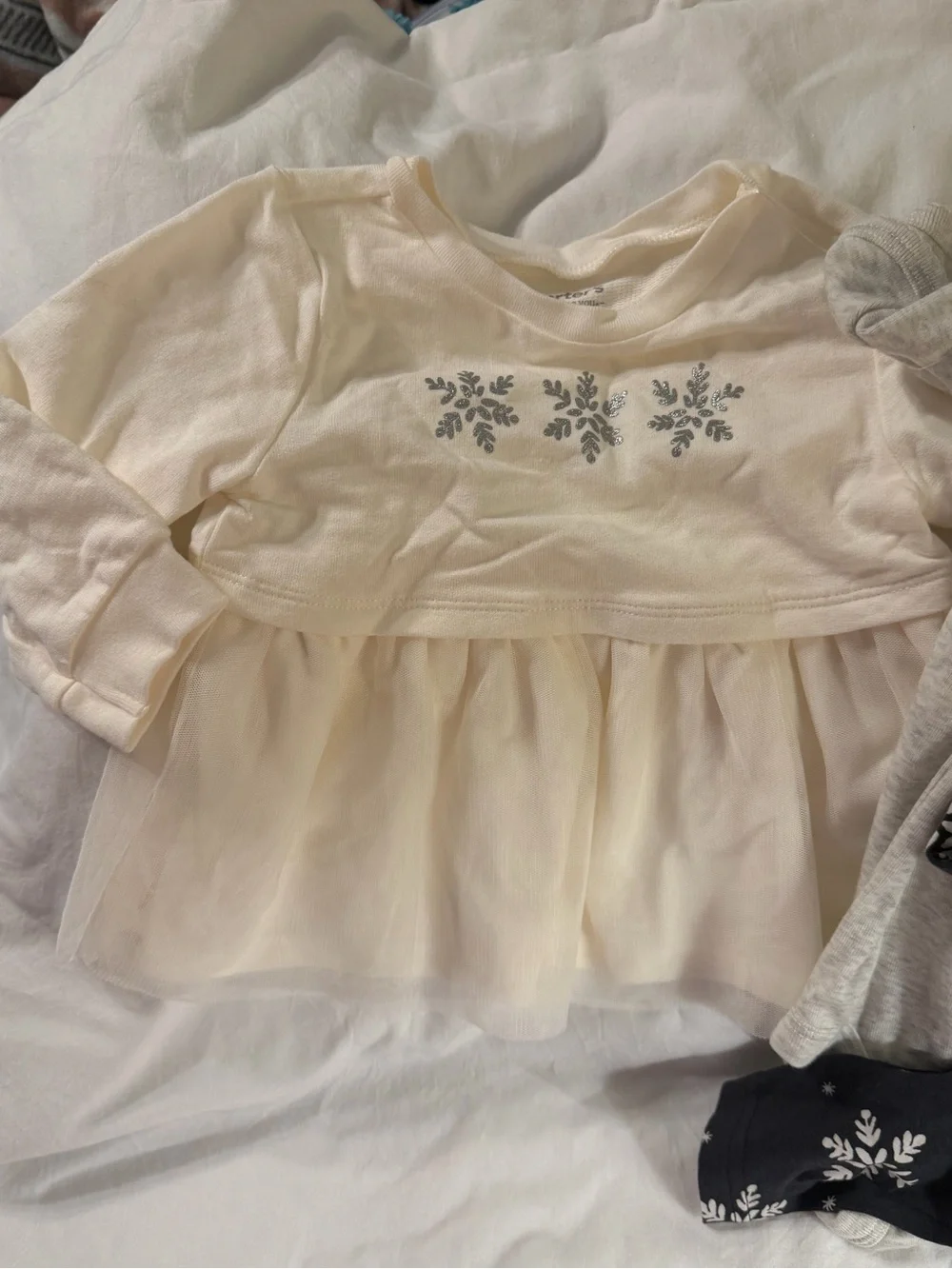 Carter's Navy Snowflake Leggings with Cream Tulle Top & Gray Bodysuit